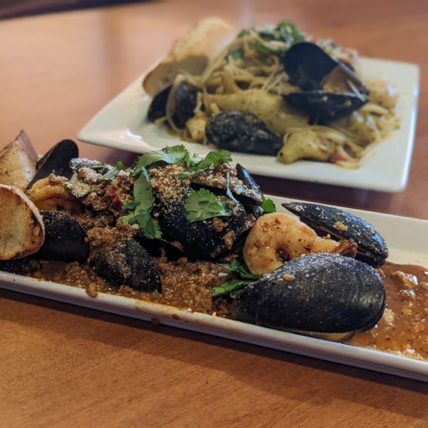 CHILE DE ARBOL SHRIMP & MUSSELS | 12.99