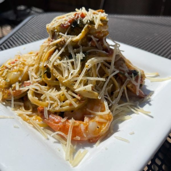 ROASTED RED PEPPER PESTO SHRIMP LINGUINE | 18.99