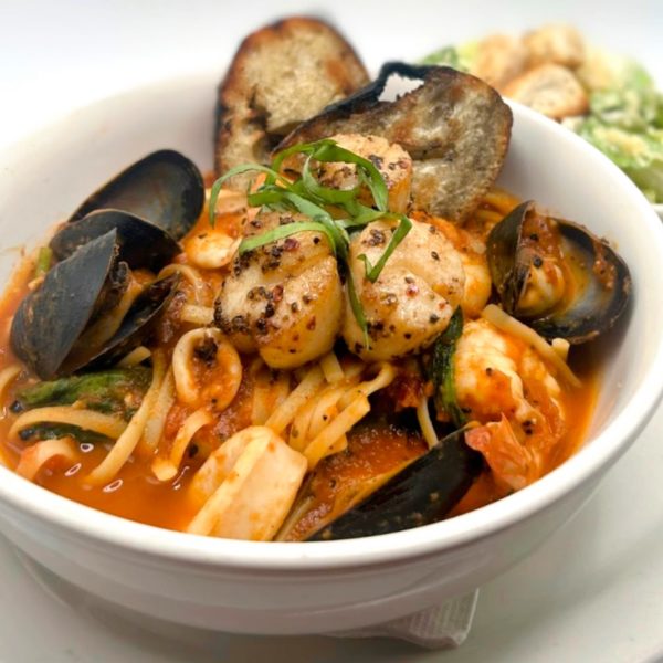 LINGUINE DI MARE // $26.99